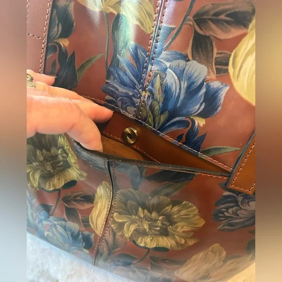 NWT Patricia Nash Enlightened Garden Kemble Tote Brown Leather Floral w Dust Bag - Picture 4 of 11